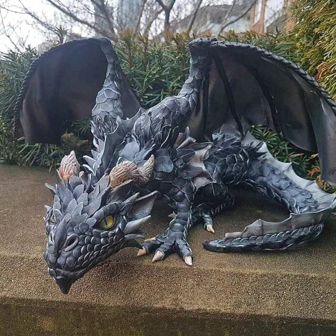 Garden Guardian - Big Squatting Dragon Art Sculpture