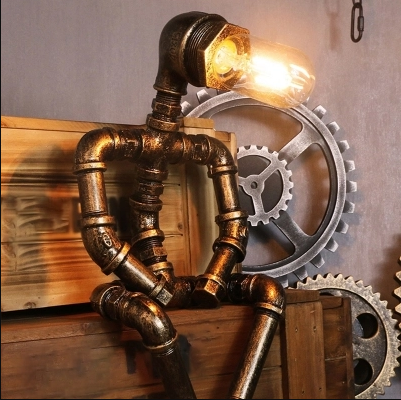 Antiqued Brass 1 Bulb Nightstand Lamp Steampunk Iron Thinker/Weightlifter/Robot Table Light for Bedroom